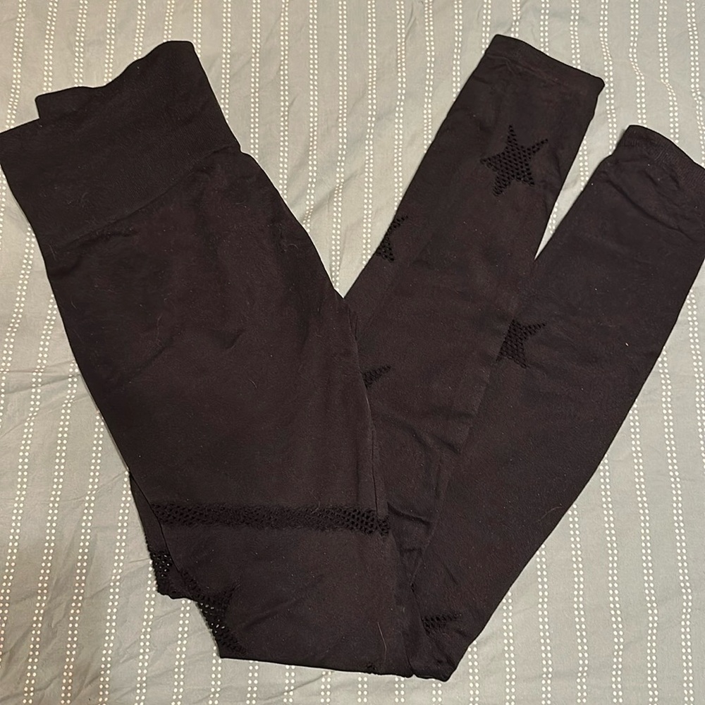 Spiritual Gangster Seamless Star Mesh Leggings in Black M/L
NWOT